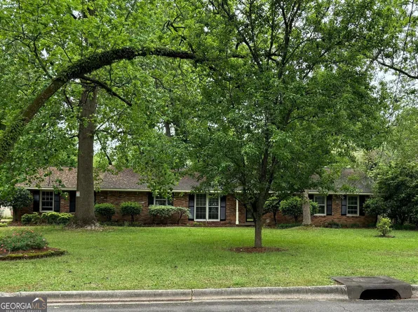 305 Magnolia St, Fort Valley, GA 31030