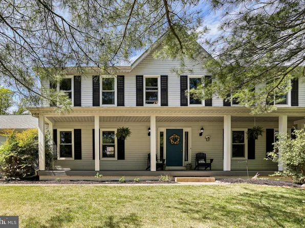 10000 Emily Fox Ct, Ellicott City, MD 21042