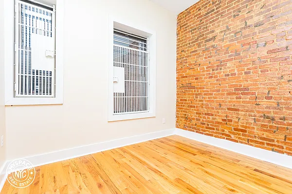 Rented by MySpaceNYC | media 37