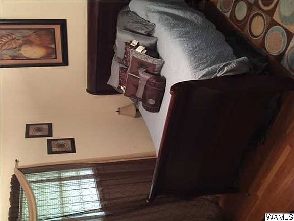 2nd image of 3009 Green Grove Cir NE