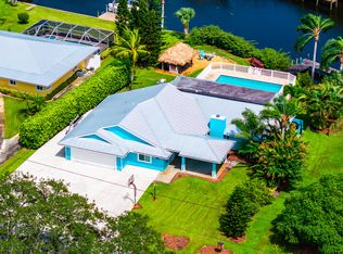 1121 SW Pine Tree Ln, Palm City, FL 34990