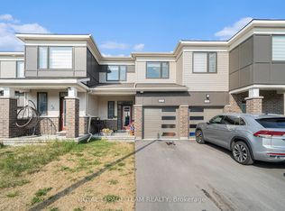 626 Allied Mews, Ottawa, ON K2S3A1