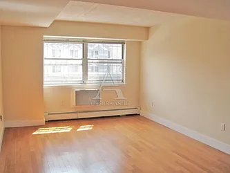 Rented by Peter Ashe