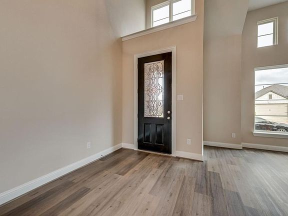 4th image of 7117 Aster Dr