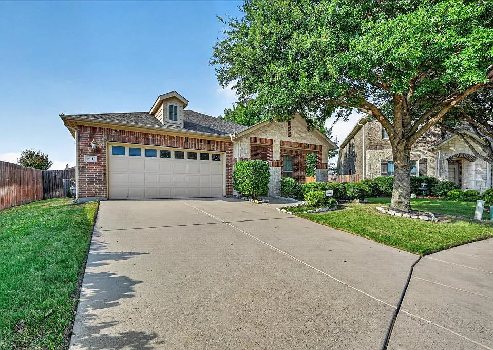 601 Sinclair Ct