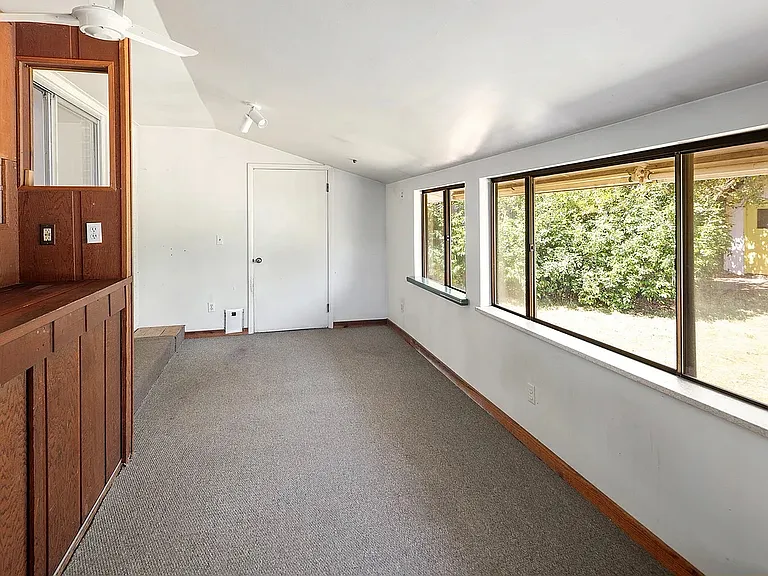 4256 Graham Ct #1 — Photo 17