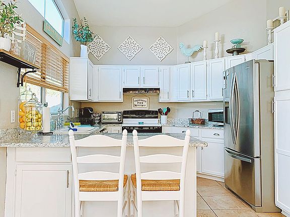 5th image of 4730 E Angela Dr