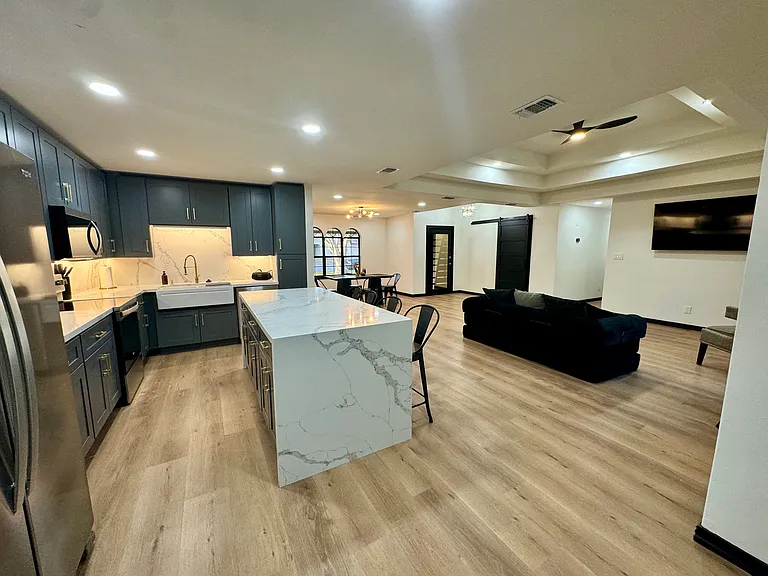 967 Quail Hollow Dr — Photo 4
