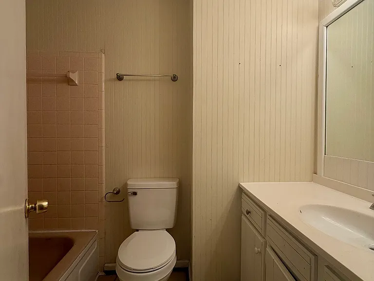 110 Dodd Cir — Photo 9