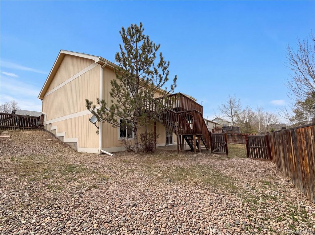 4098 La Junta Drive