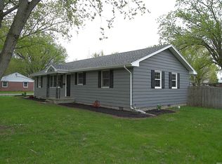 501 W Walnut St, Pierceton, IN 46562