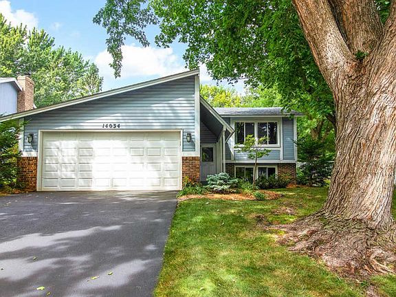 2nd image of 14034 Carmody Dr