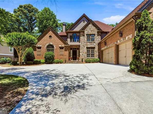 214 Shadowlawn Rd SE, Marietta, GA 30067