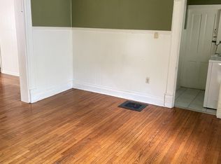 802 W Hill St #1, Champaign, IL