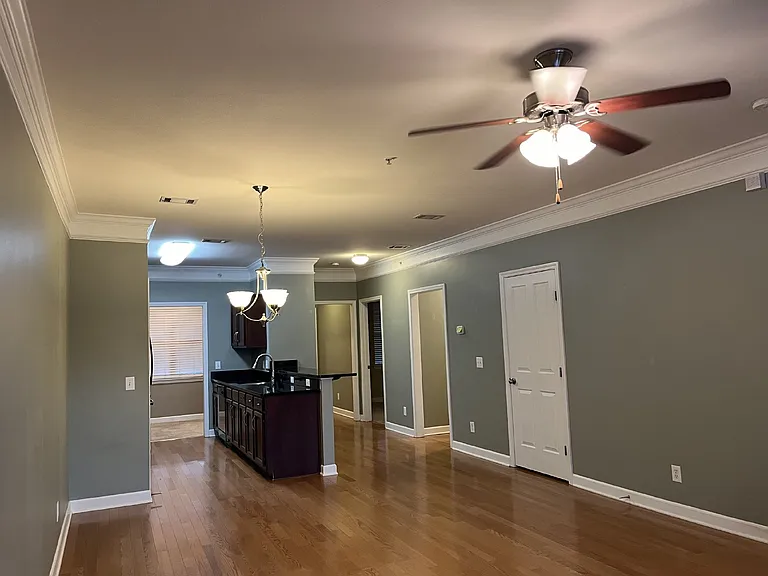 2310 Elliott Ave #419 — Photo 5