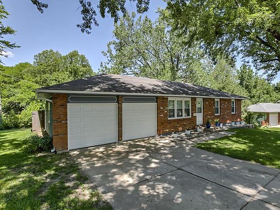 2nd image of 5036 Overton Ave