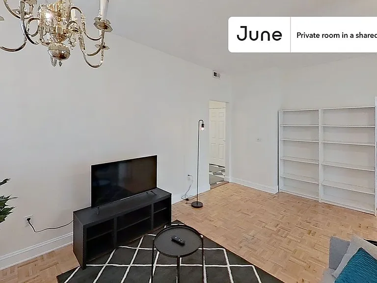 109 Heath St #C — Photo 3