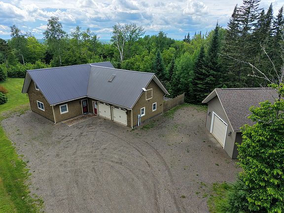 4th image of 408 Richardson Road