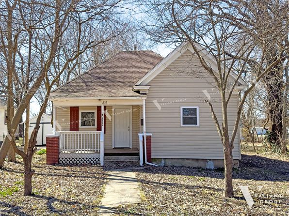 1235 N Prospect Ave
