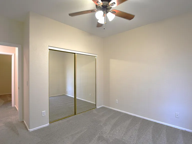 5310 E Harmony Ave — Photo 7