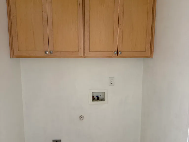 1215 Rupp St — Photo 5