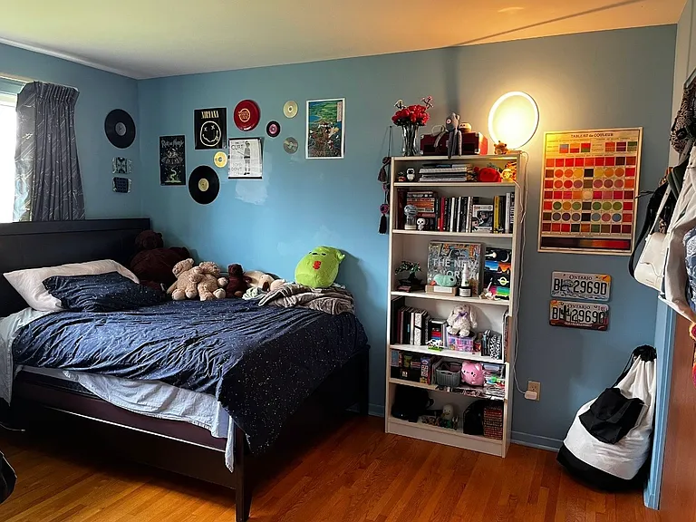 24 Sunnycrest Dr — Photo 1