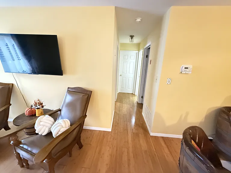 56 Sunrise Dr — Photo 3