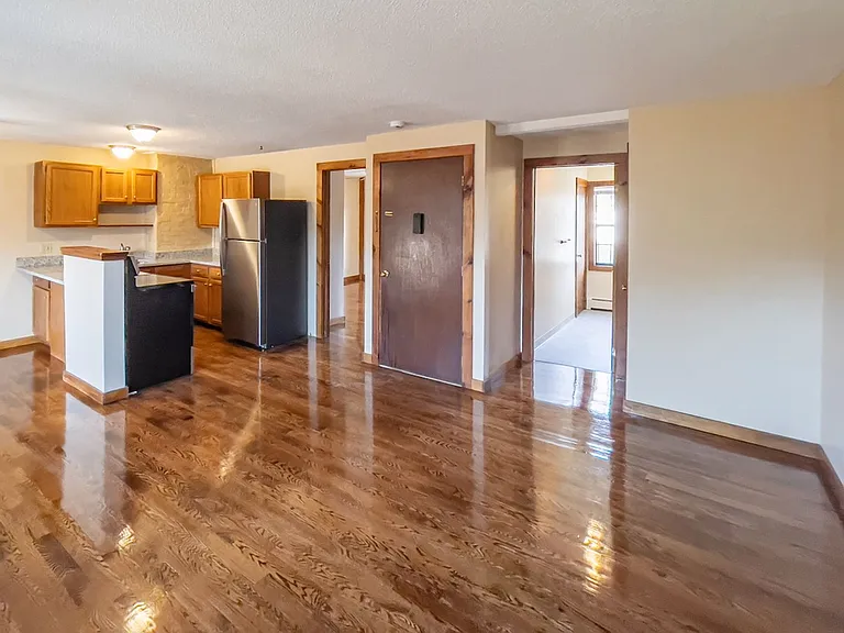 Millpond Apartments — Photo 11