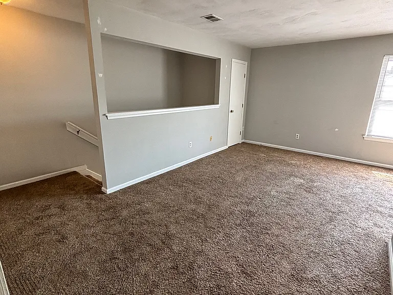1614 Harmon St #H — Photo 3