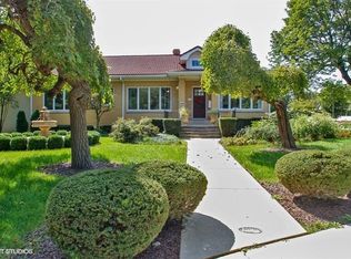 5697 N New Hampshire Ave, Chicago, IL
