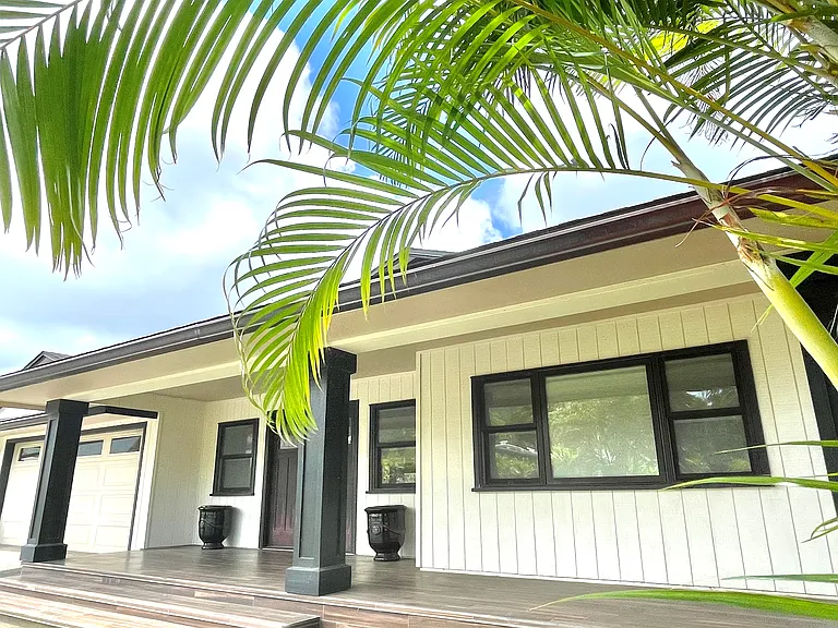 1009 Lunaai Pl — Photo 1