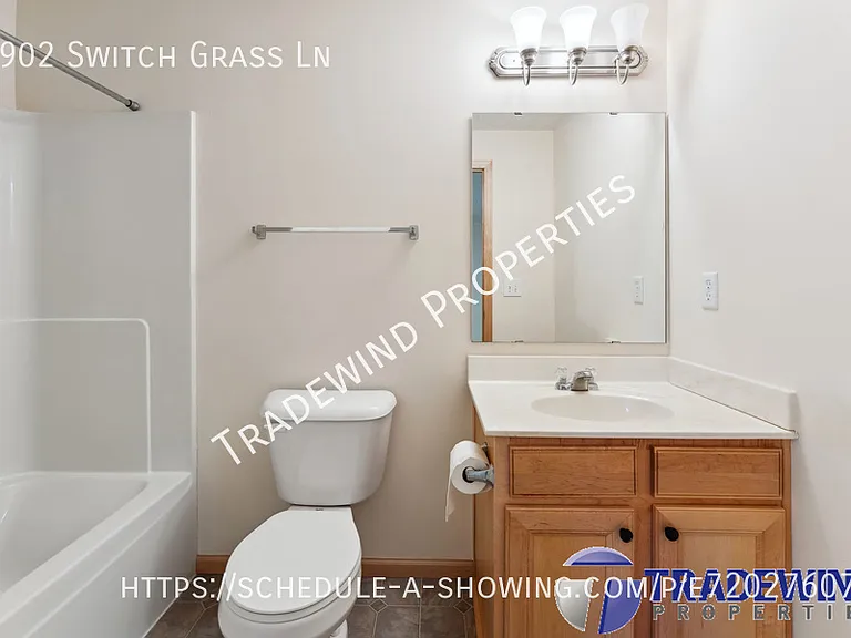 9902 Switch Grass Ln — Photo 26