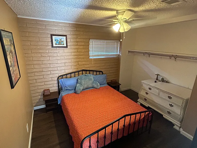 455 Moser Ave #4 — Photo 5