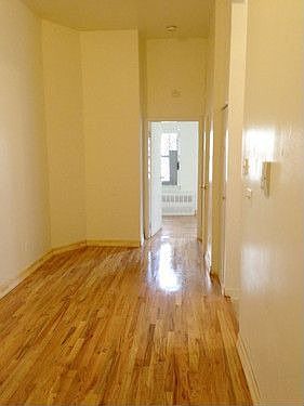 5th image of 137 W 116th St