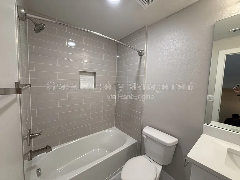2820 W 53rd Ave — Photo 18