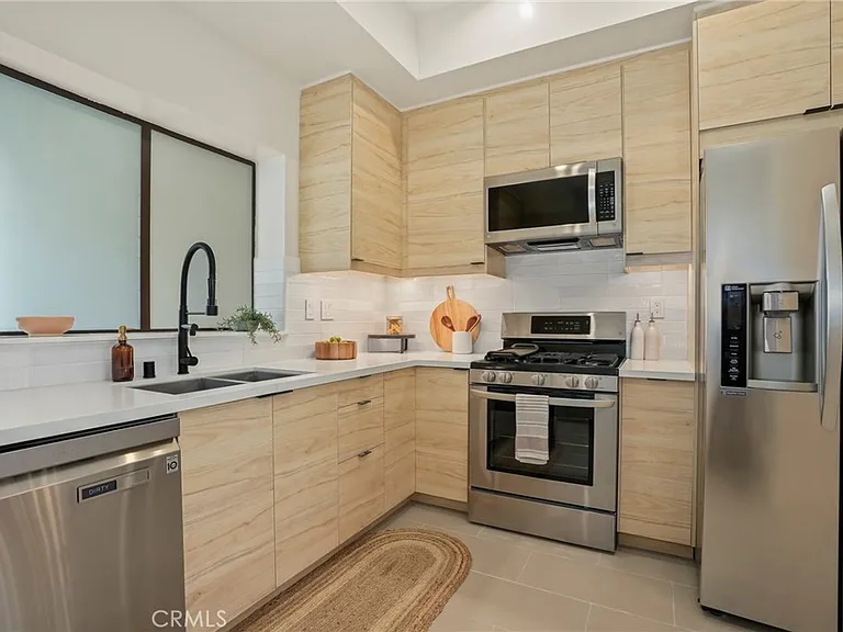 8788 Shoreham Dr #32 — Photo 10