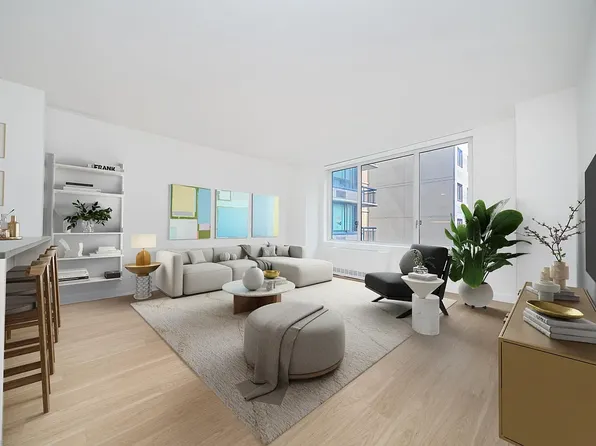 70 West 37th Street image 1 of 28