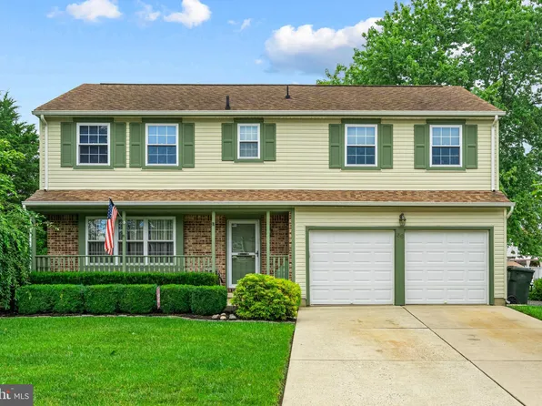 36 Village Dr, Lumberton, NJ 08048