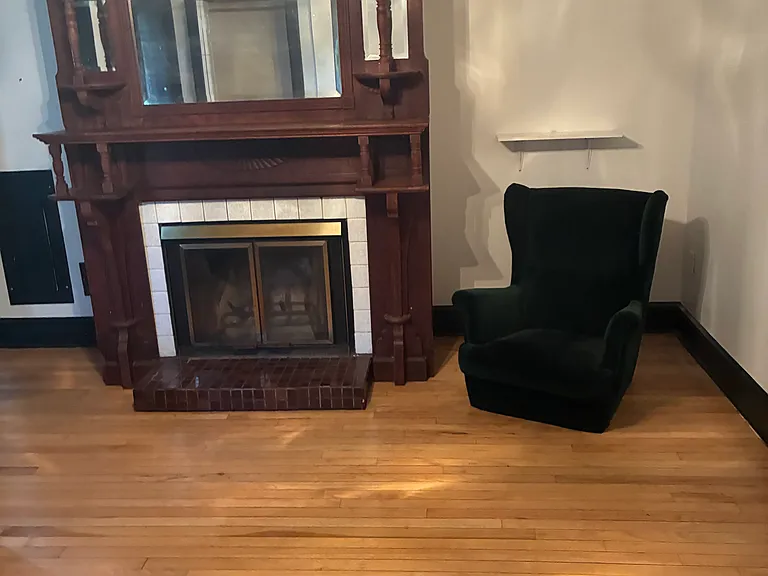 1827 E Capitol St SE #A — Photo 9