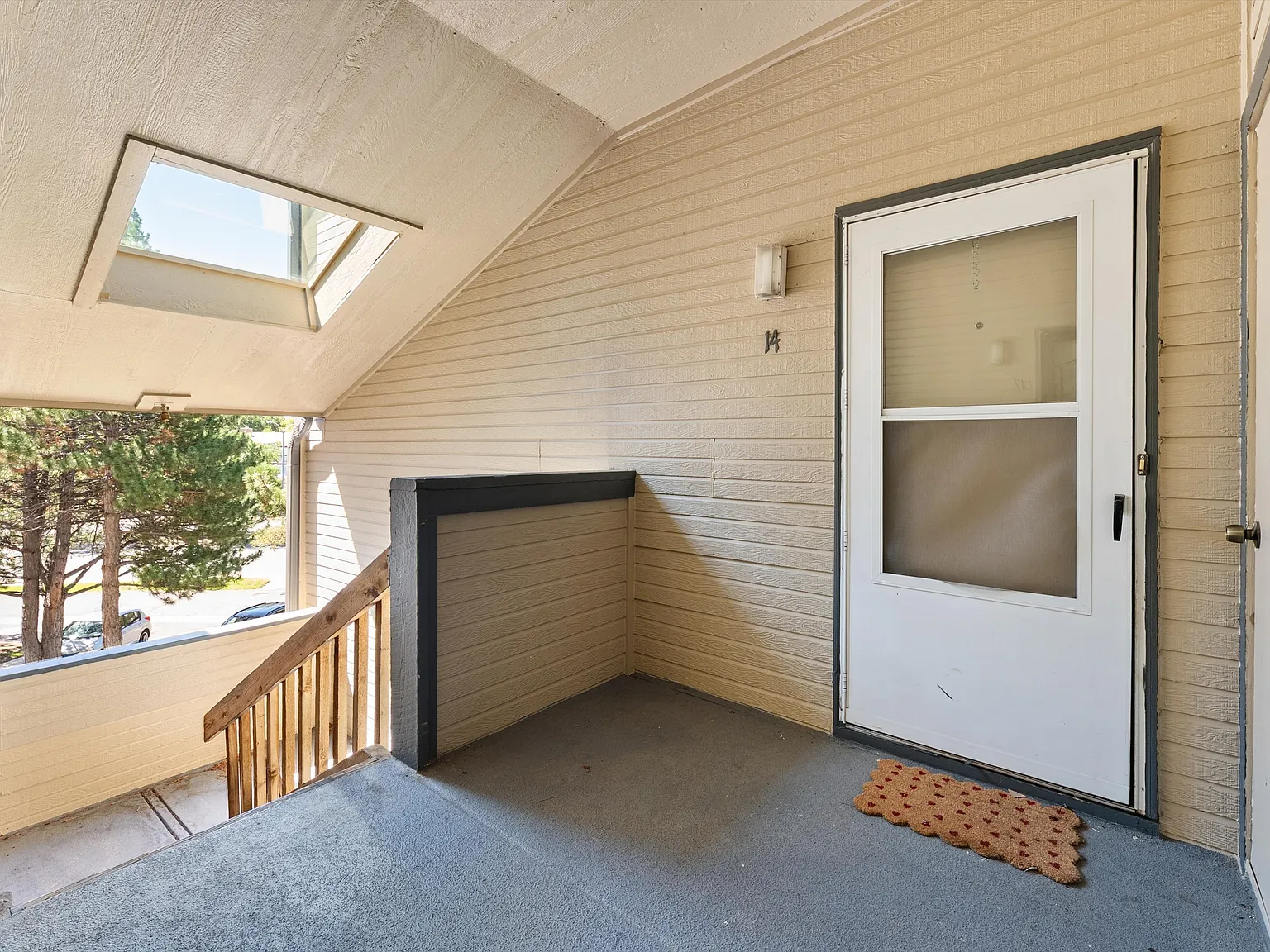16153 E Alaska Pl - 14 - 14 — Photo 4