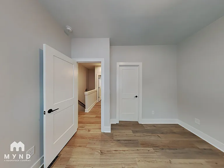 155 Color Cir — Photo 10