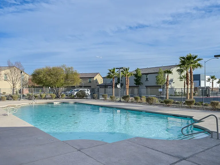 5202 Dubris Dr — Photo 46