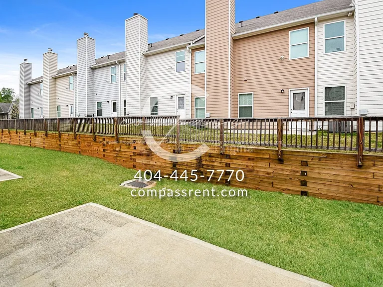 109 Squarewood Ln — Photo 25