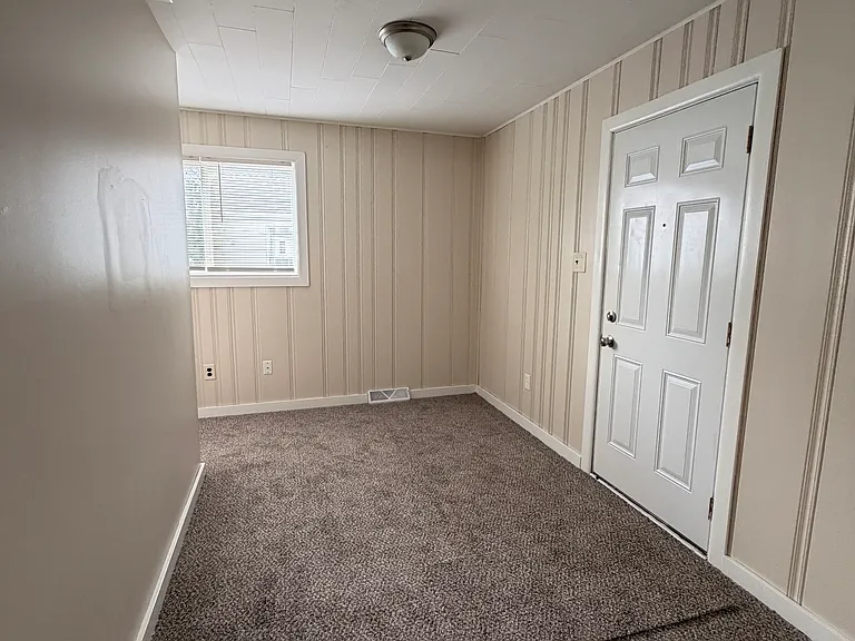 2117 N Maplewood Ave — Photo 10