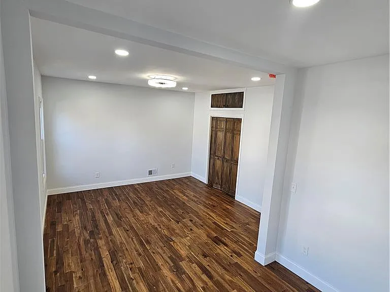 912 Spring Garden St — Photo 10