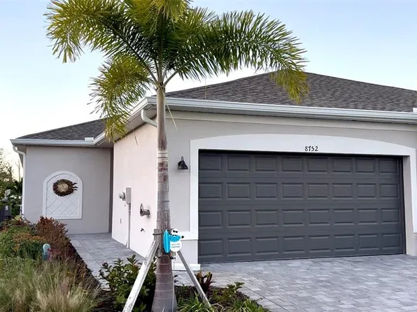 8752 Saint Kitts Cir, Englewood, FL 34224