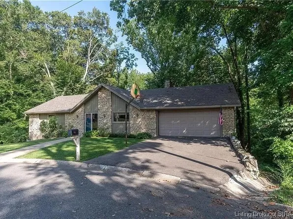 1421 Cherokee Court, Madison, IN 47250