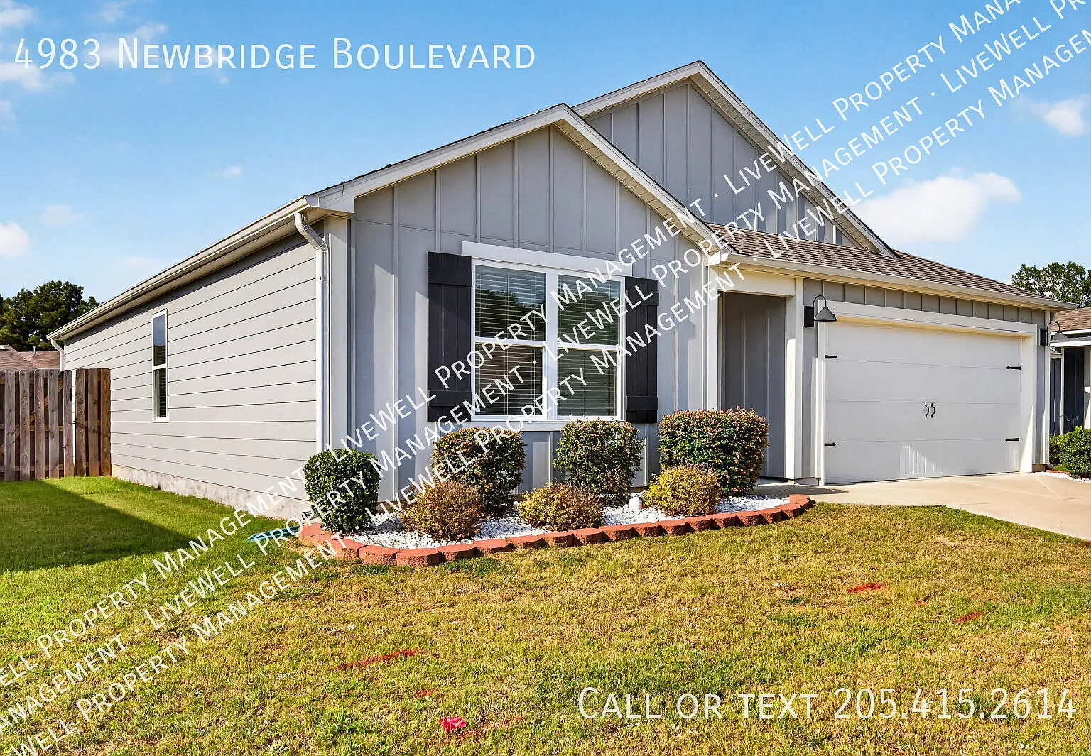 Beautiful 4 Bedroom, 2 Bath Home in McCalla — Photo 4