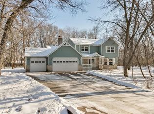 26435 Golden Ct, Wyoming, MN 55092