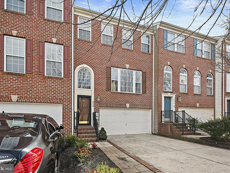 9939 Fragrant Lilies Way — Photo 3